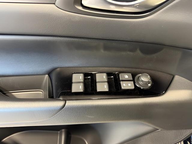 2025 Mazda CX-5 Vehicle Photo in Green Bay, WI 54304