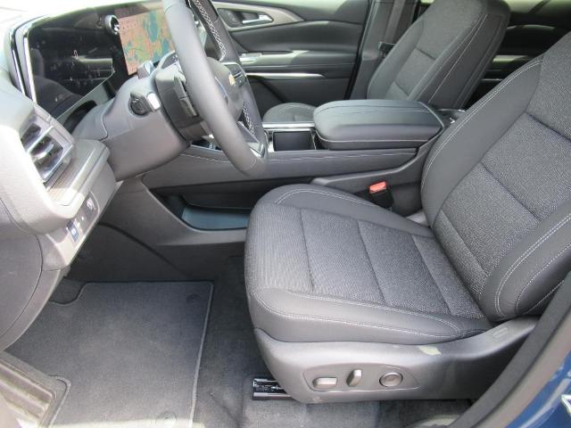 2025 Chevrolet Traverse Vehicle Photo in LEESBURG, FL 34788-4022