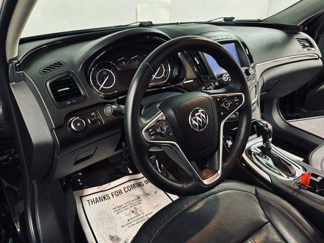 2016 Buick Regal Vehicle Photo in MEDINA, OH 44256-9631