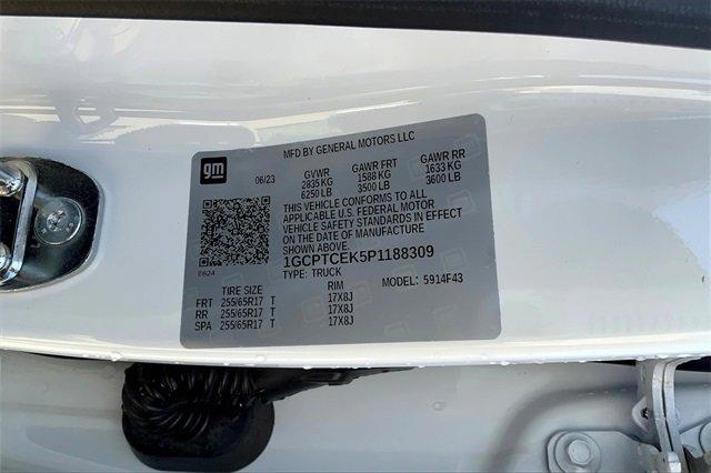 2023 Chevrolet Colorado Vehicle Photo in TOPEKA, KS 66609-0000