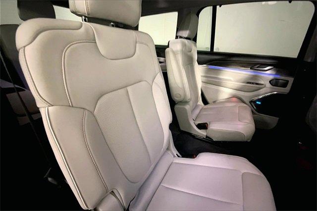 2021 Jeep Grand Cherokee L Vehicle Photo in KANSAS CITY, MO 64114-4502