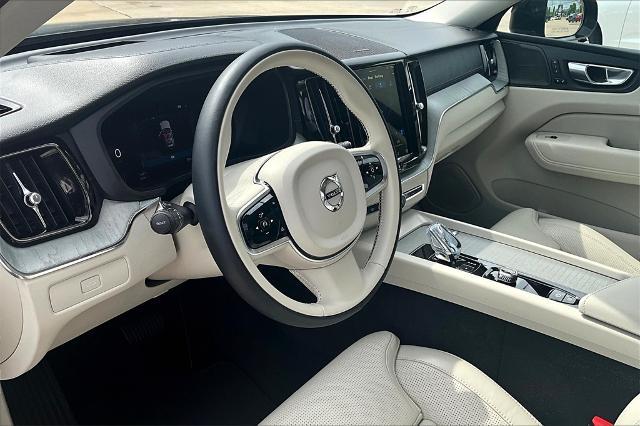 2025 Volvo XC60 Vehicle Photo in Houston, TX 77007