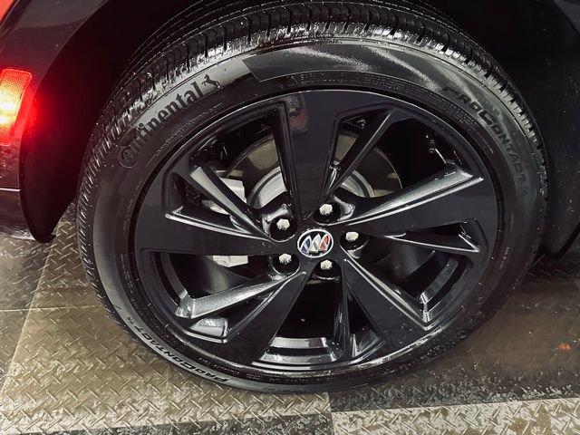 2023 Buick Envision Vehicle Photo in MEDINA, OH 44256-9631