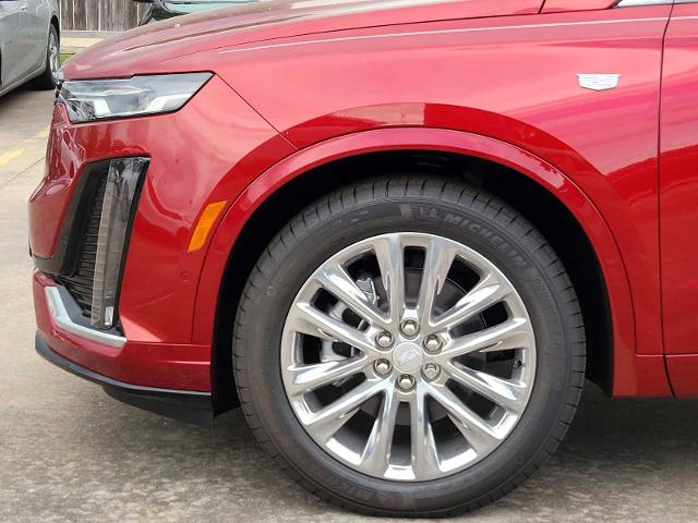 2025 Cadillac XT6 Vehicle Photo in HOUSTON, TX 77079