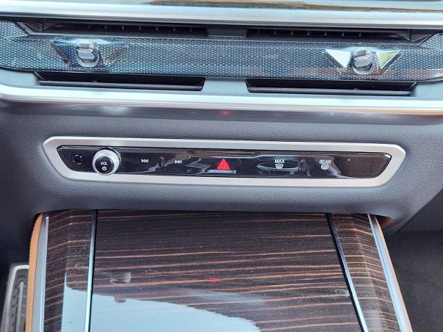 2025 BMW X5 sDrive40i Vehicle Photo in PLANO, TX 75024
