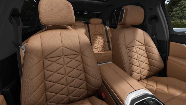 2025 BMW 740i xDrive Vehicle Photo in GRAPEVINE, TX 76051