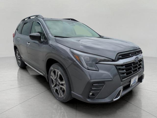 2025 Subaru Ascent Vehicle Photo in Green Bay, WI 54304