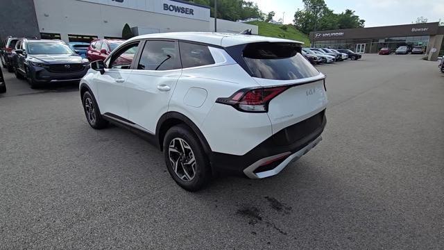2023 Kia Sportage Vehicle Photo in Pleasant Hills, PA 15236