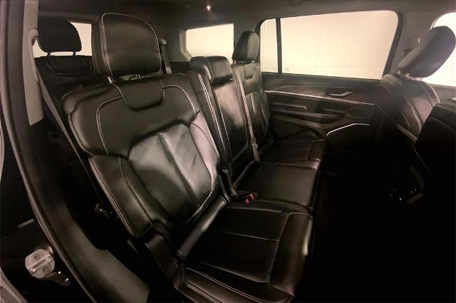 2021 Jeep Grand Cherokee L Vehicle Photo in Kansas City, MO 64114