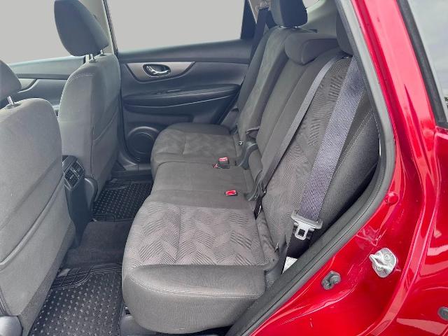 2016 Nissan Rogue Vehicle Photo in Oshkosh, WI 54901