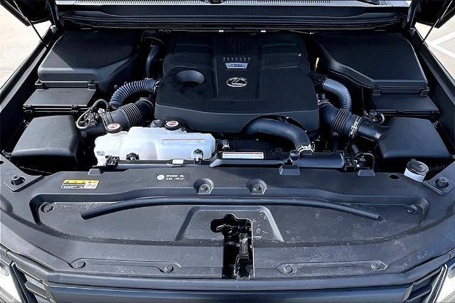 2024 Lexus GX 550 Vehicle Photo in Grapevine, TX 76051