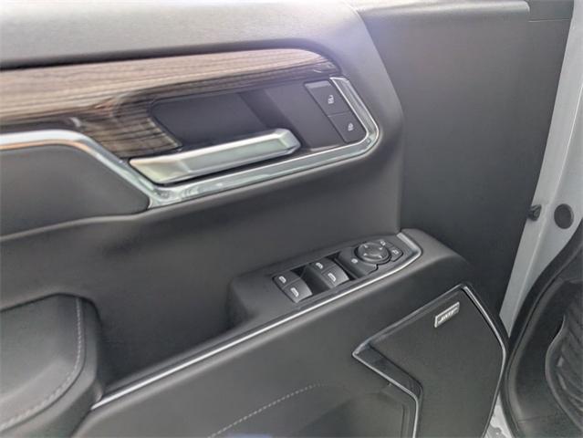 2024 Chevrolet Silverado 1500 Vehicle Photo in ENGLEWOOD, CO 80113-6708