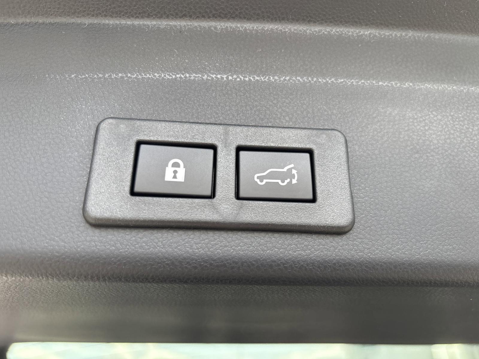 2025 Subaru Ascent Vehicle Photo in Mechanicsburg, PA 17050