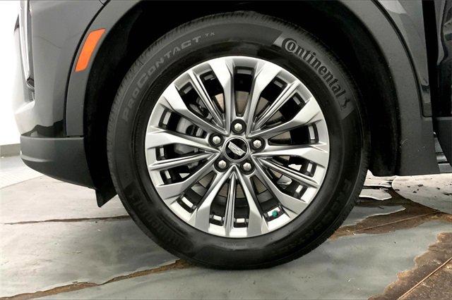2024 Cadillac XT4 Vehicle Photo in KANSAS CITY, MO 64114-4545
