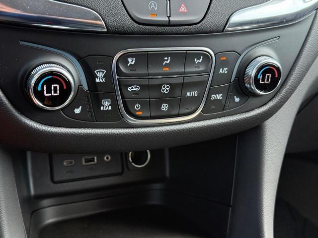 2023 Chevrolet Equinox Vehicle Photo in COLUMBIA, MO 65203-3903