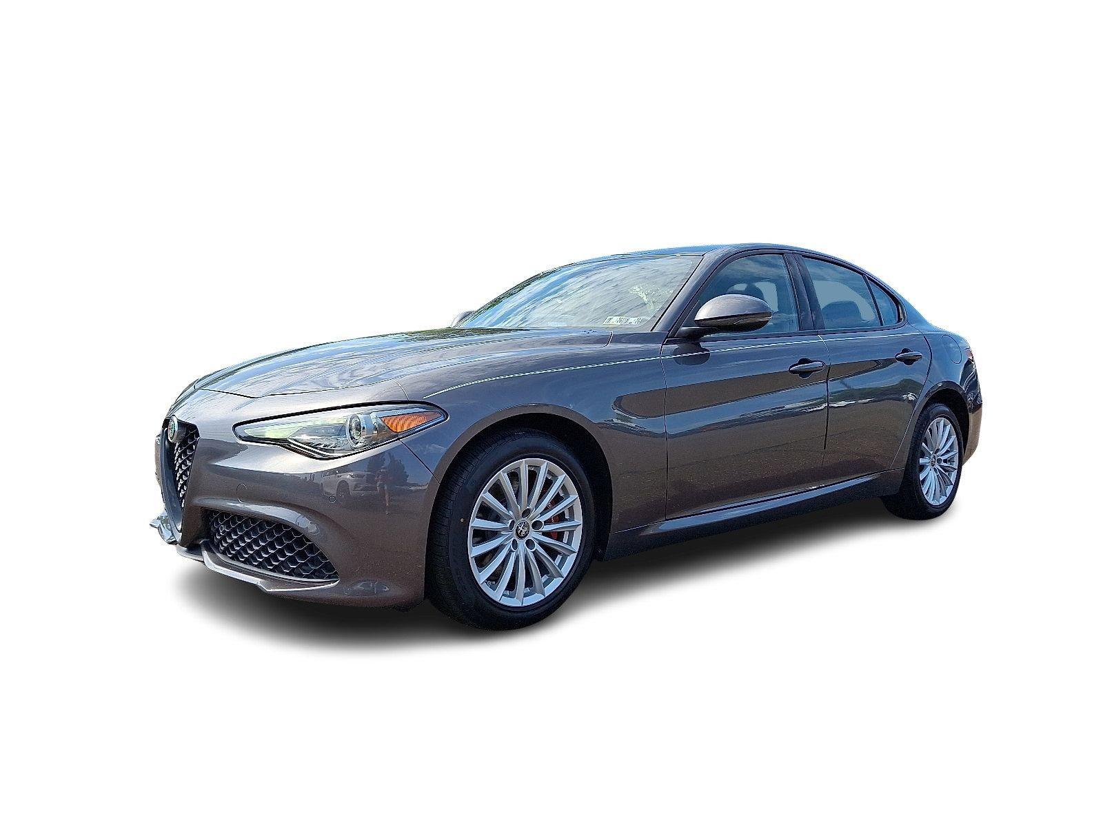 2022 Alfa Romeo Giulia Vehicle Photo in Willow Grove, PA 19090