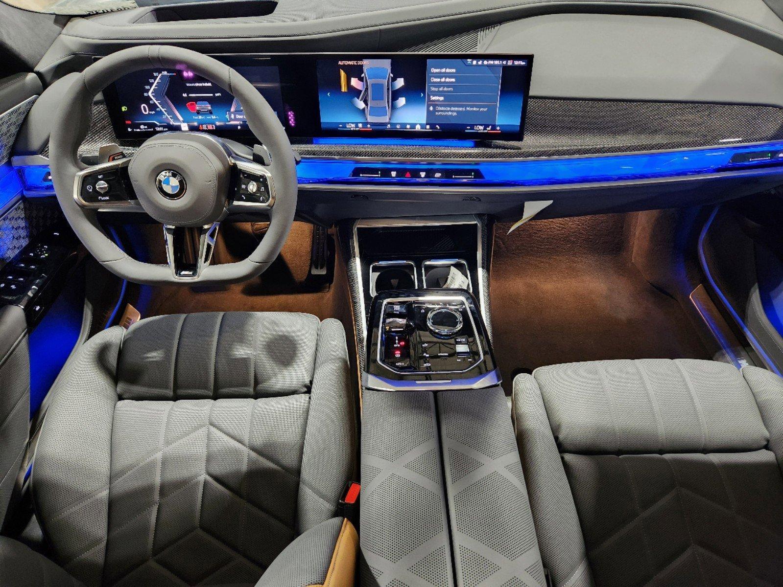 2024 BMW 760i xDrive Vehicle Photo in GRAPEVINE, TX 76051