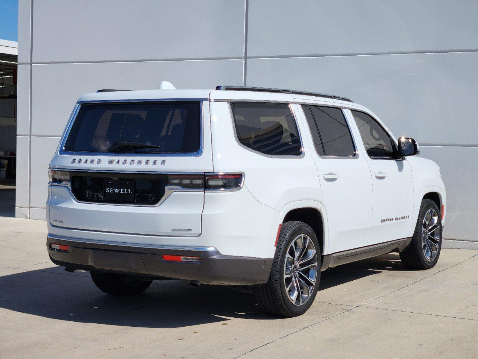 2022 Jeep Grand Wagoneer Vehicle Photo in PLANO, TX 75024