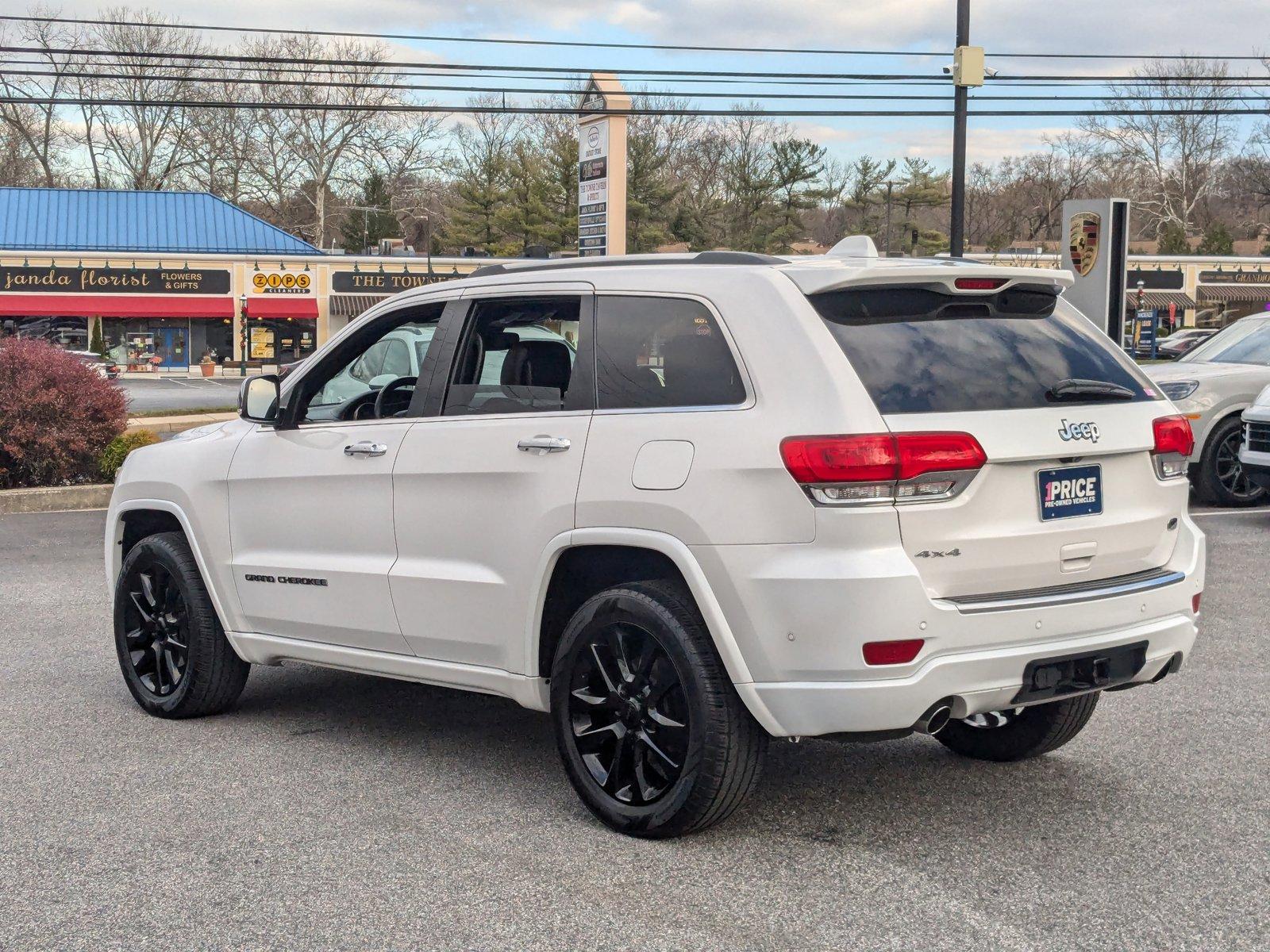 2017 Jeep Grand Cherokee Vehicle Photo in Towson, MD 21204