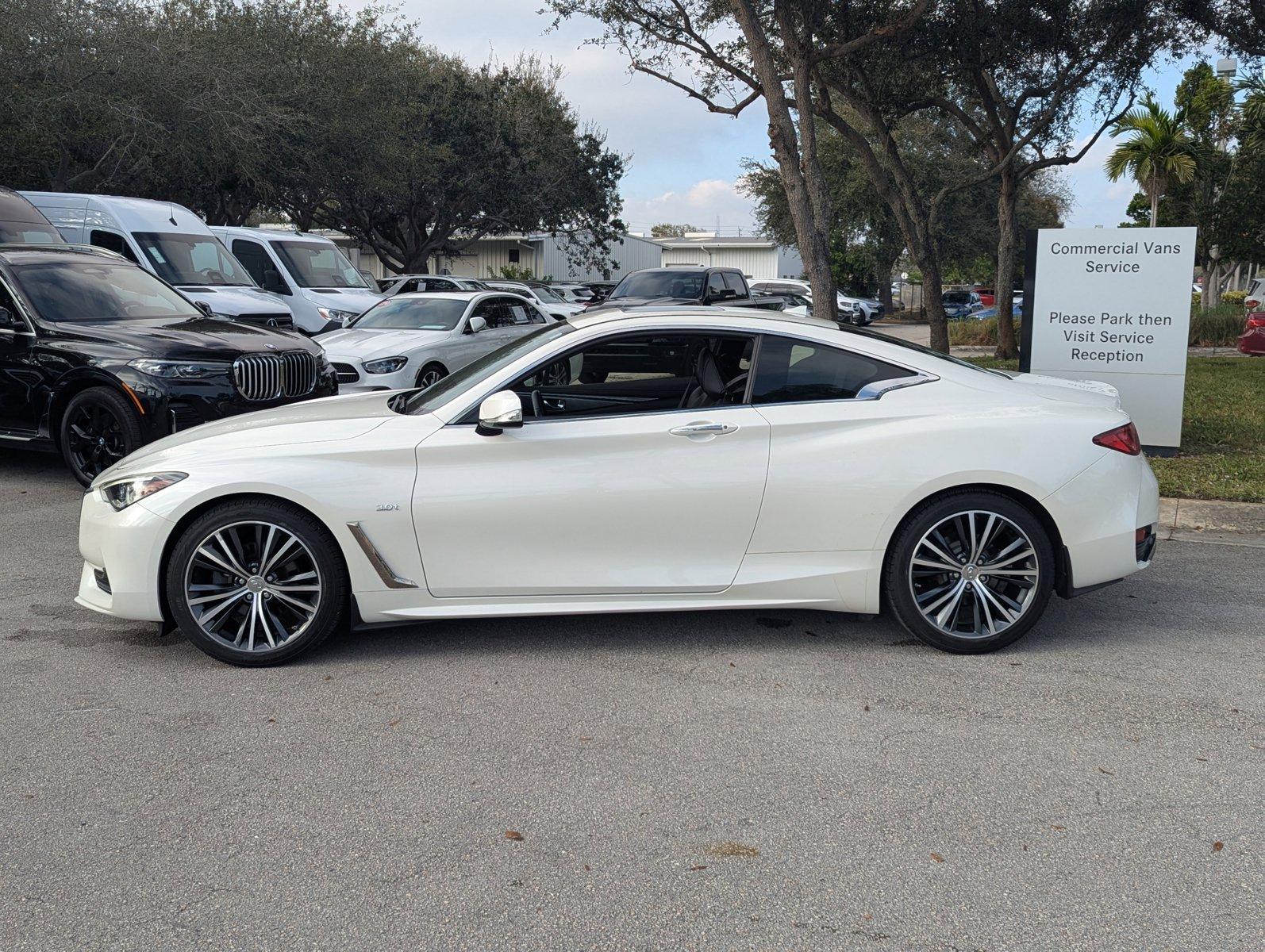 2017 INFINITI Q60 Vehicle Photo in Delray Beach, FL 33444