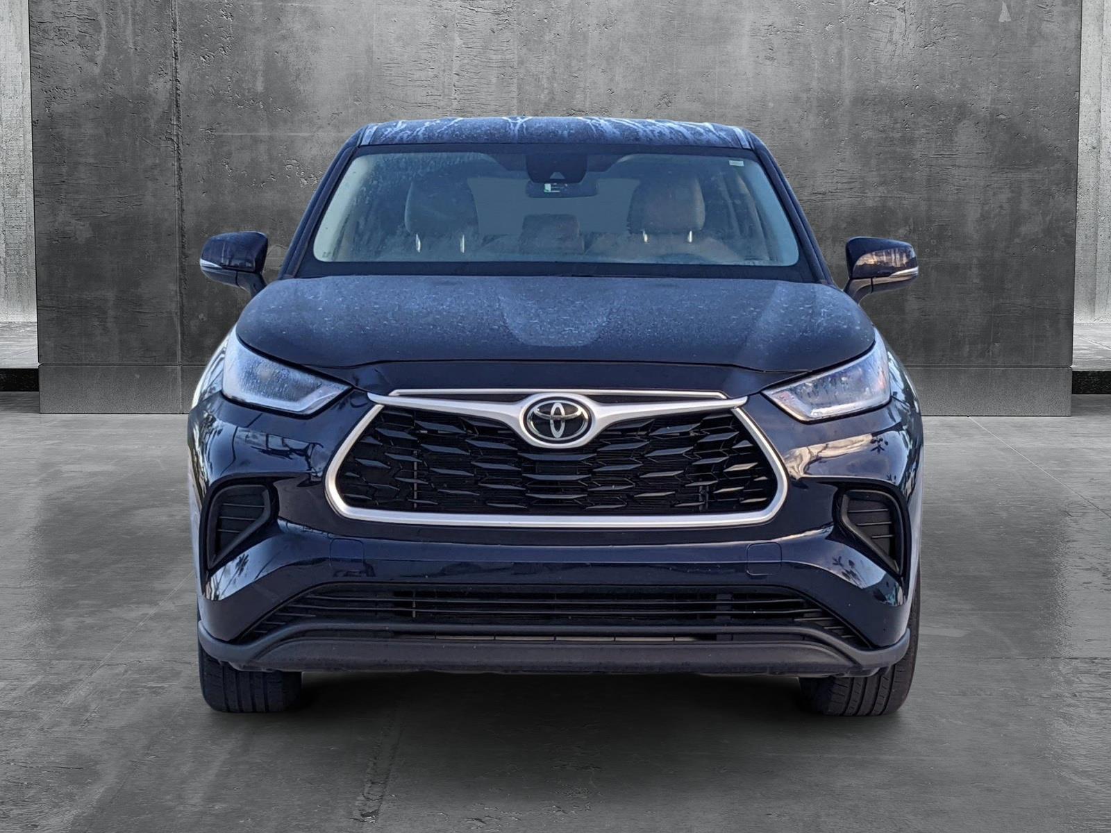 2022 Toyota Highlander Vehicle Photo in Davie, FL 33331