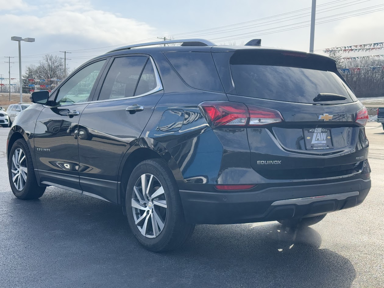 2022 Chevrolet Equinox Vehicle Photo in BOONVILLE, IN 47601-9633