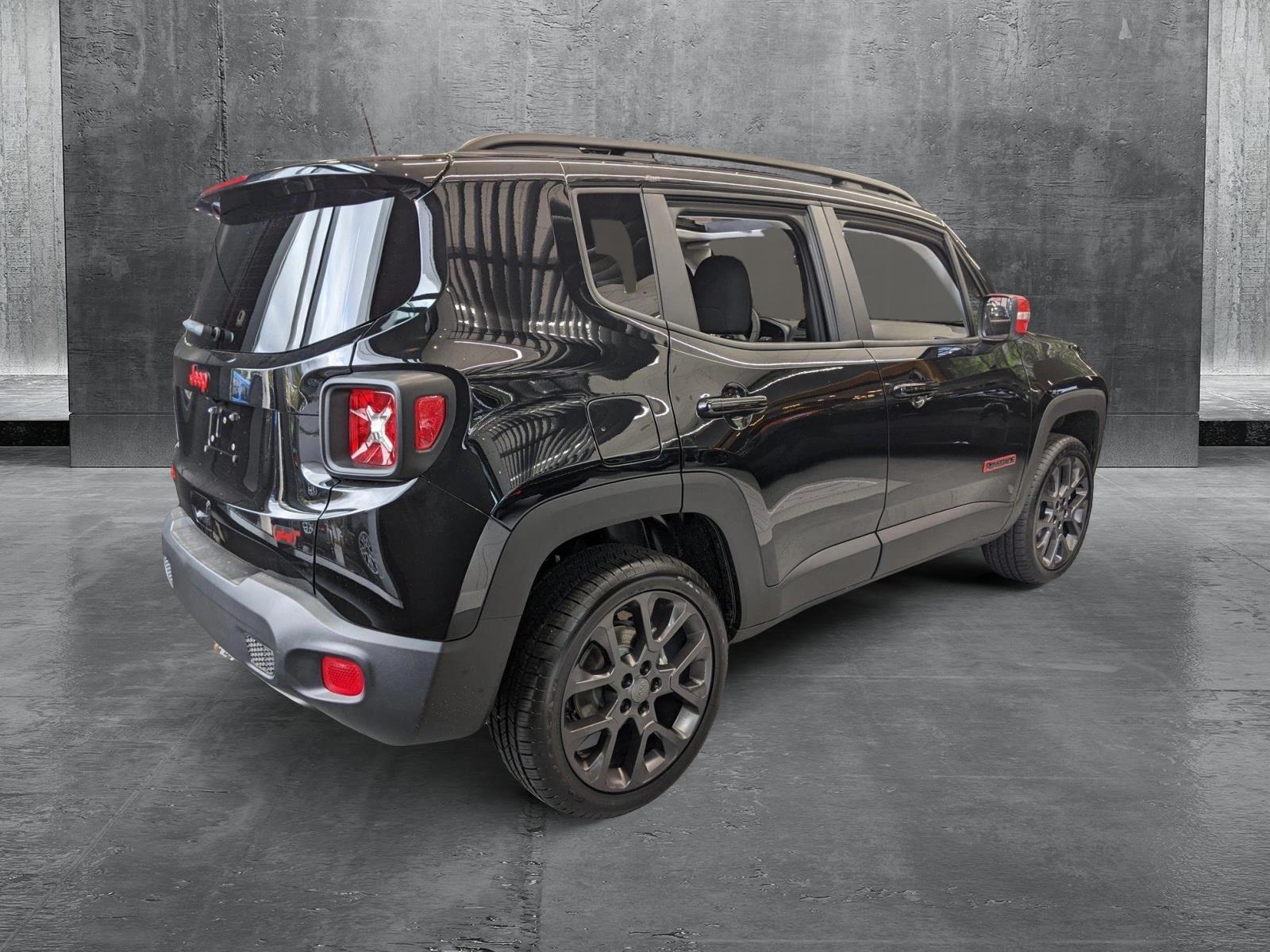 2023 Jeep Renegade Vehicle Photo in Spokane Valley, WA 99212