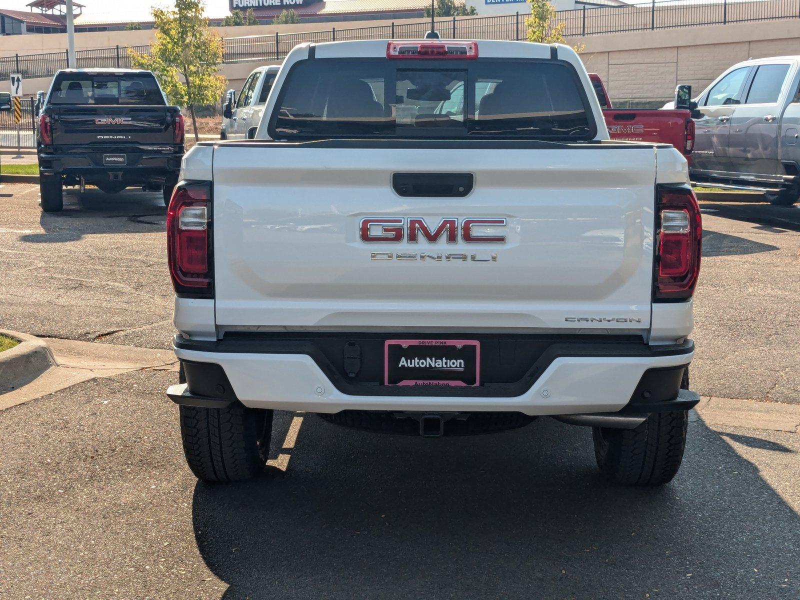 2024 GMC Canyon Vehicle Photo in LONE TREE, CO 80124-2750