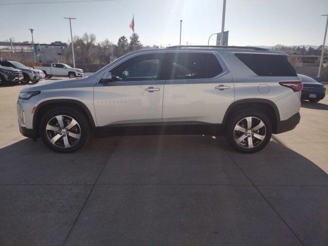 2022 Chevrolet Traverse Vehicle Photo in ENGLEWOOD, CO 80113-6708