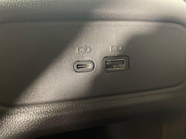 2025 Chevrolet Trax Vehicle Photo in PHOENIX, AZ 85014-3381
