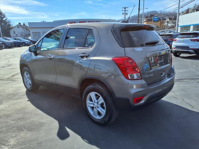 2022 Chevrolet Trax Vehicle Photo in TARENTUM, PA 15084-1435