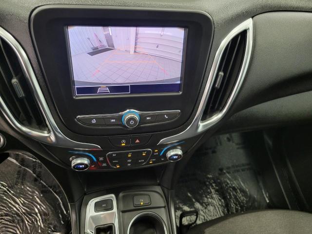 2024 Chevrolet Equinox Vehicle Photo in APPLETON, WI 54914-8833