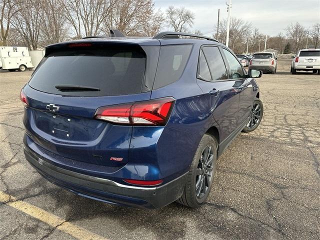 Used 2022 Chevrolet Equinox RS with VIN 2GNAXWEV7N6111688 for sale in Saint Cloud, Minnesota