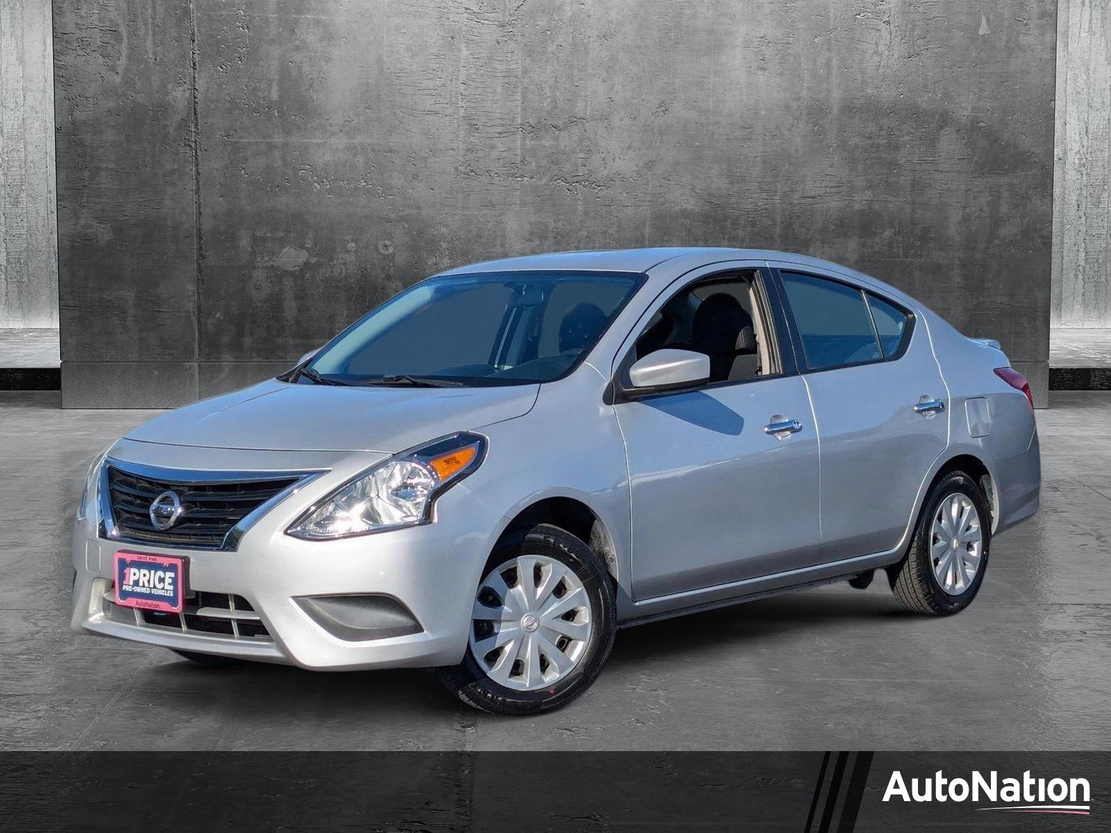2019 Nissan Versa Sedan Vehicle Photo in VALENCIA, CA 91355-1705