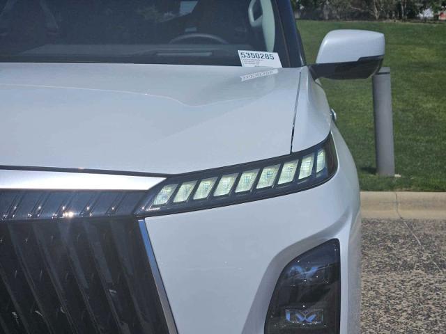 2025 INFINITI QX80 Vehicle Photo in Fort Worth, TX 76132