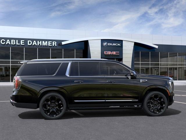 2025 GMC Yukon XL Vehicle Photo in TOPEKA, KS 66609-0000