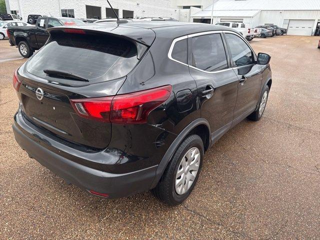 Used 2019 Nissan Rogue Sport S with VIN JN1BJ1CP8KW529316 for sale in Jackson, MS