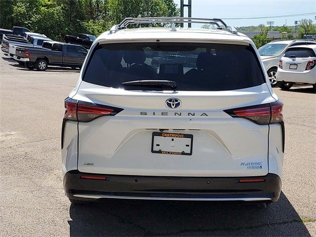 2022 Toyota Sienna Vehicle Photo in MILFORD, OH 45150-1684