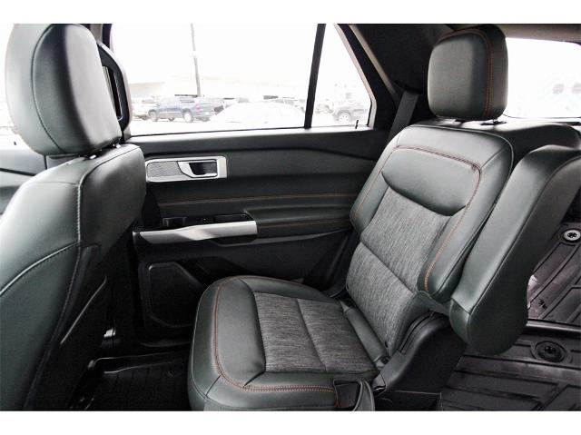 2023 Ford Explorer Vehicle Photo in ROSENBERG, TX 77471-5675