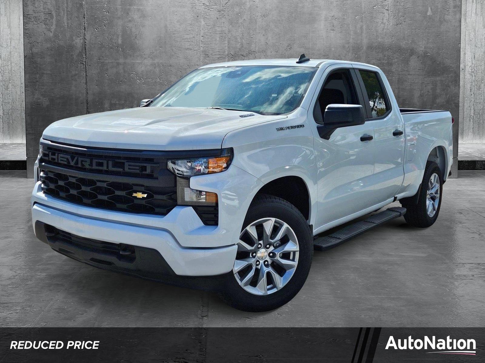 2025 Chevrolet Silverado 1500 Vehicle Photo in GREENACRES, FL 33463-3207