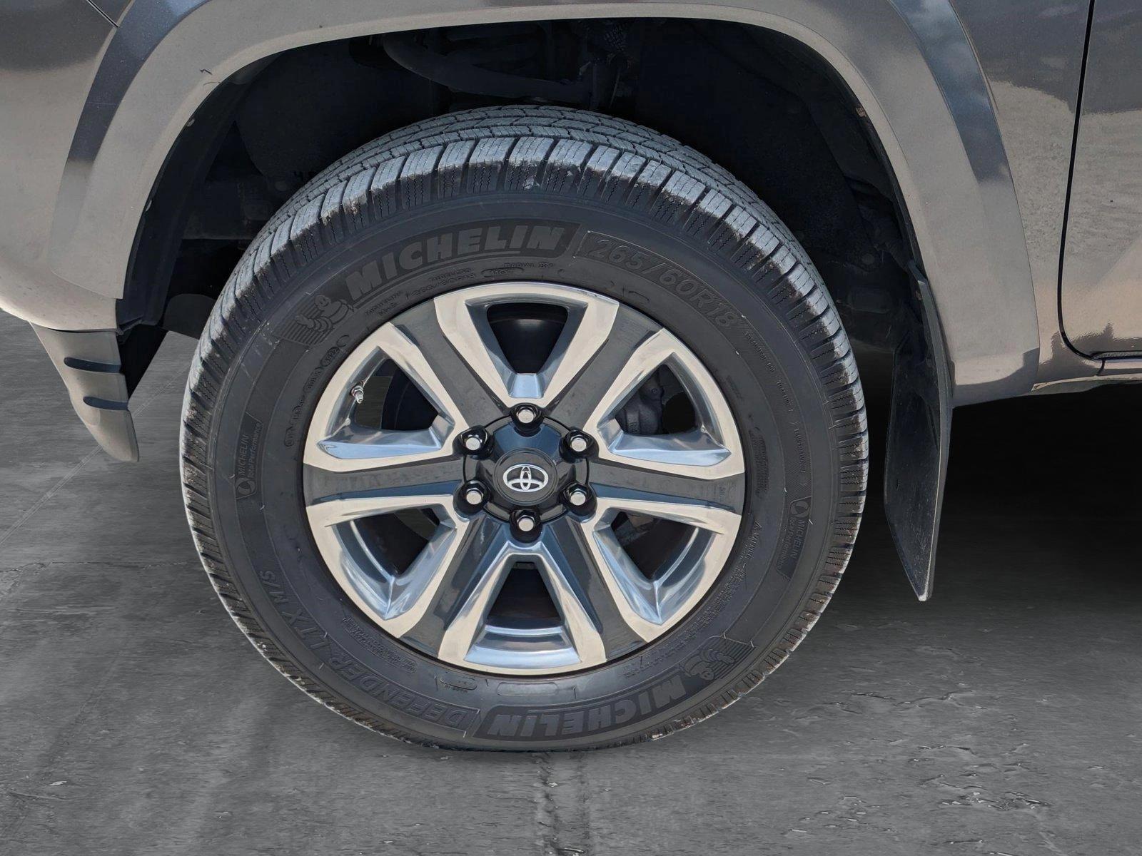 2018 Toyota Tacoma Vehicle Photo in Bradenton, FL 34207