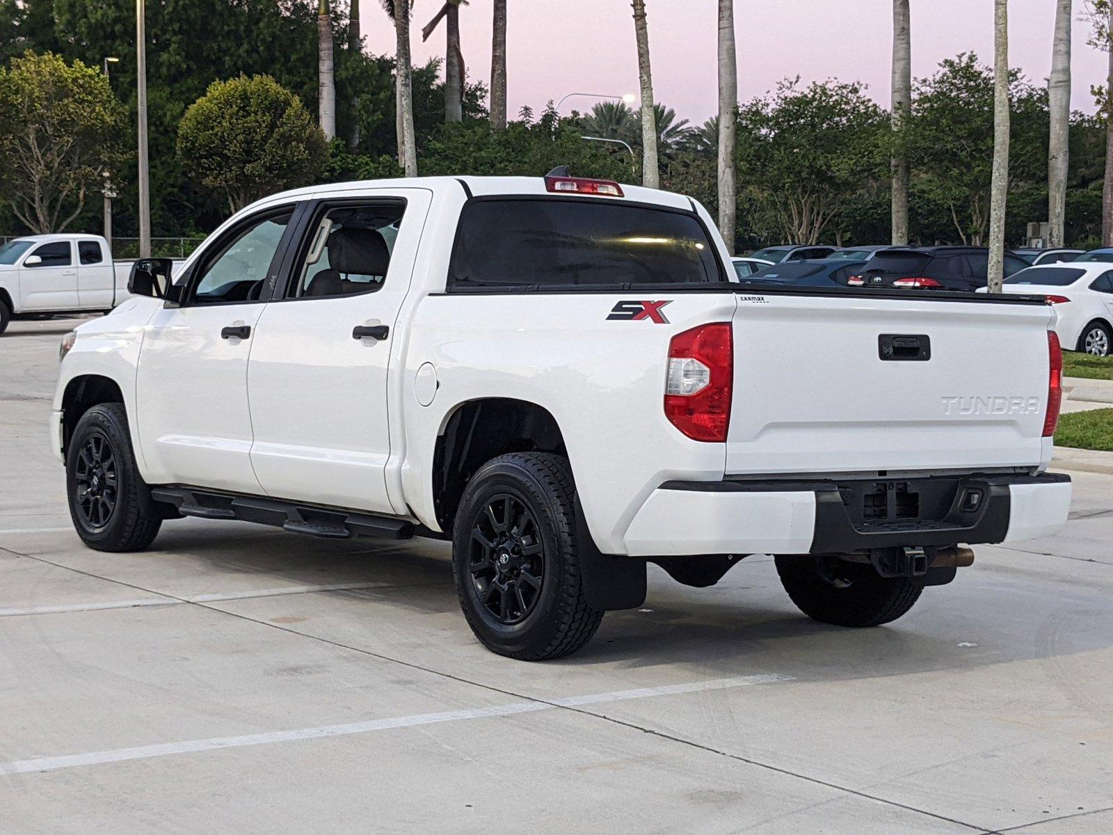 2021 Toyota Tundra 4WD Vehicle Photo in Davie, FL 33331