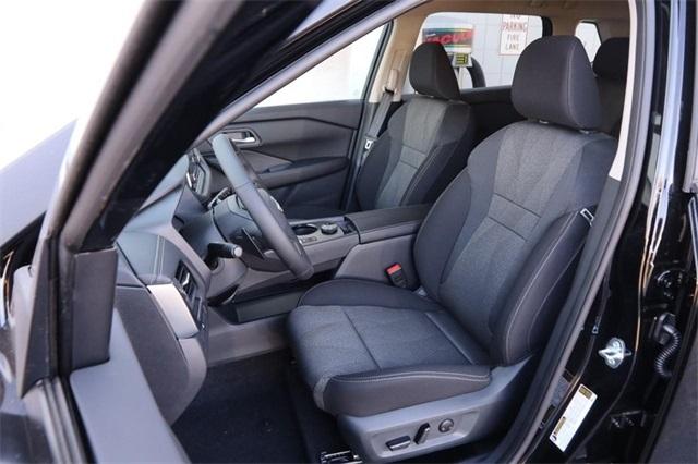 2025 Nissan Rogue Vehicle Photo in Hazelwood, MO 63042