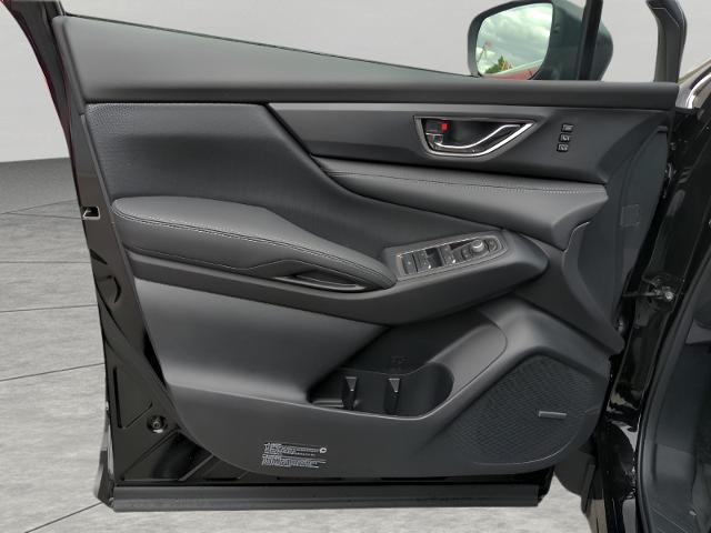 2025 Subaru Ascent Vehicle Photo in Green Bay, WI 54304