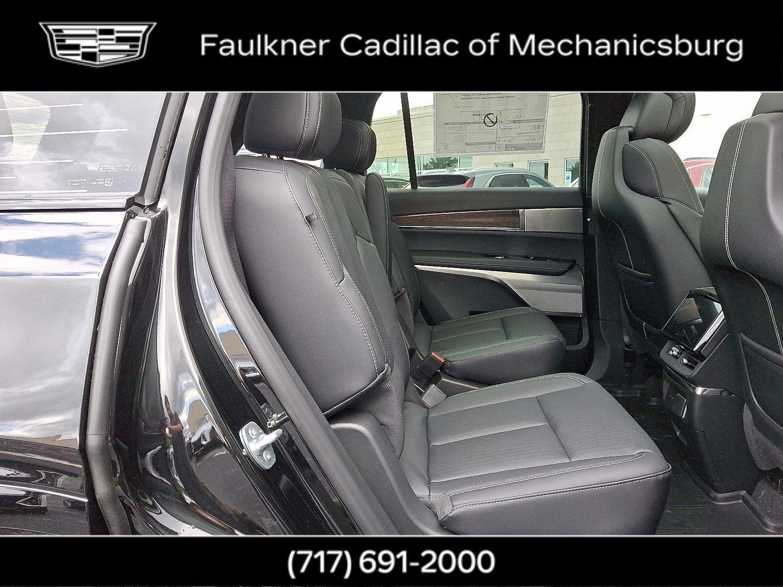 2026 Cadillac VISTIQ Vehicle Photo in MECHANICSBURG, PA 17050-1707