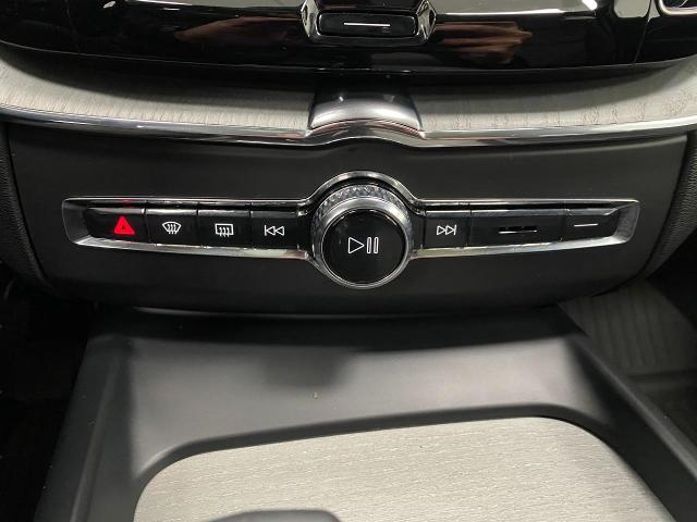 2025 Volvo XC60 Vehicle Photo in Appleton, WI 54913