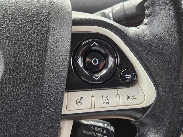 2017 Toyota Prius Prime Vehicle Photo in DENTON, TX 76210-9321