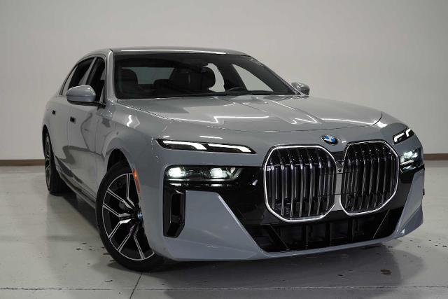 2023 BMW 760i xDrive Vehicle Photo in GRAPEVINE, TX 76051