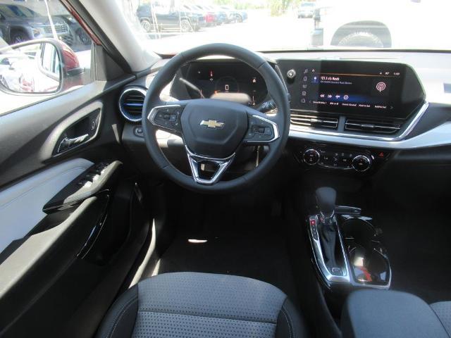 2025 Chevrolet Trax Vehicle Photo in LEESBURG, FL 34788-4022
