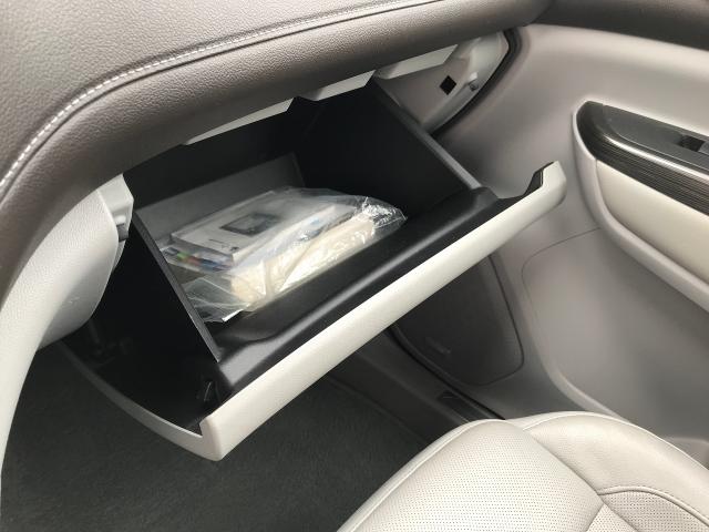 2017 GMC Acadia Vehicle Photo in GREEN BAY, WI 54303-3330